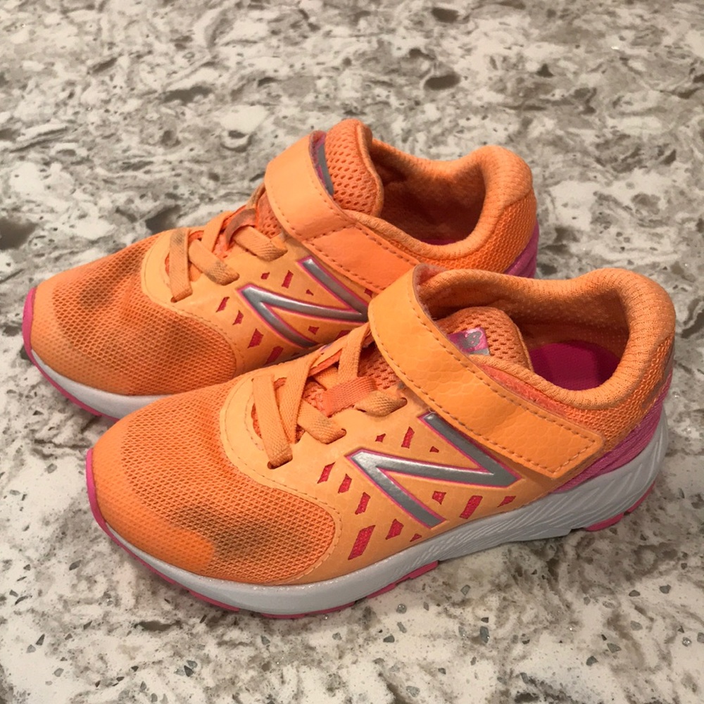 Girls New Balance FuelCore urge running shoes
